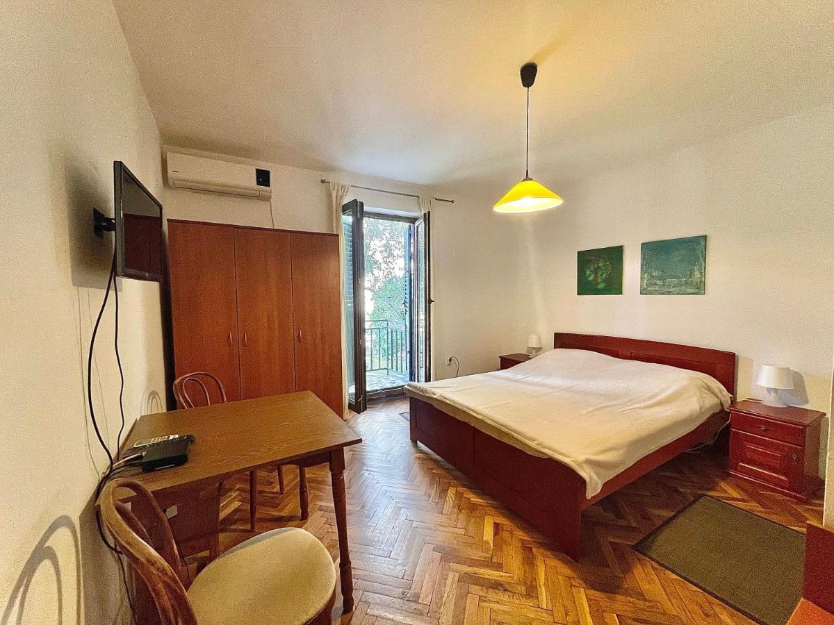 Apartments Maslina Sveti Stefan Extérieur photo